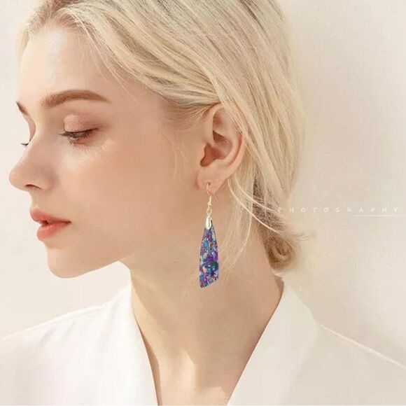 18K Yellow Gold with Natural Imperial Purple Blue Jasper Stone Hook Earrings - Picture 4 of 6